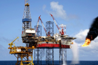 Bốn bộ họp bàn phương án đối phó giá dầu giảm