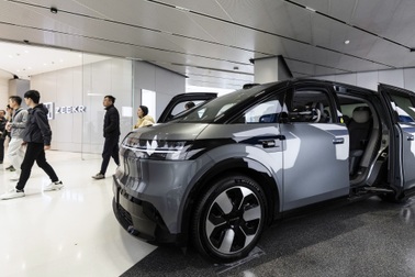 "Các hãng xe nên dè chừng công nghệ của Trung Quốc, chứ không phải giá"