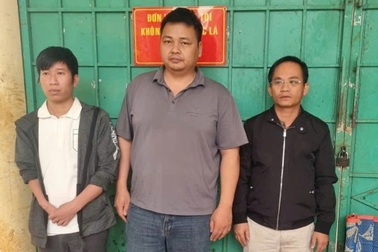 Khám xét 2 công ty chuyên khủng bố tinh thần "con nợ"