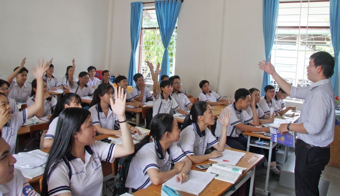 9 nhiệm vụ chủ yếu, 5 giải pháp cơ bản năm học 2020-2021 - Ảnh 2. 9 nhiệm vụ chủ yếu, 5 giải pháp cơ bản năm học 2020-2021 - Ảnh 2.