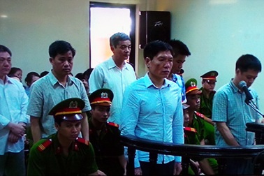 Dương Tự Trọng bật khóc khi nói lời sau cùng