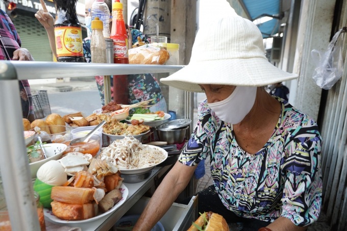 DI HAI VAN (2)