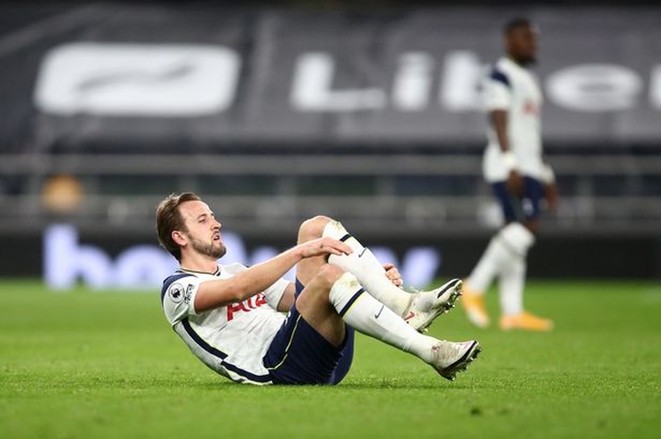 Mourinho thua trận thứ ba liên tiếp: Chết chìm bởi sự... cứng nhắc - 3 Mourinho thua trận thứ ba liên tiếp: Chết chìm bởi sự... cứng nhắc - 3