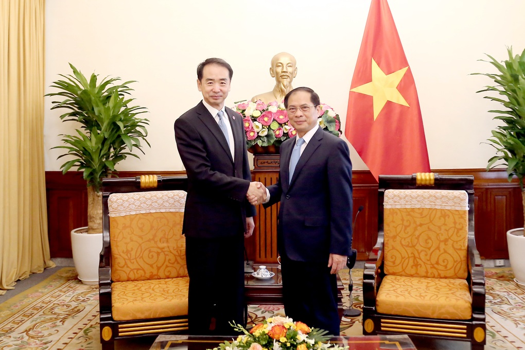 Đề nghị Trung Quốc thực hiện hiệu quả các thỏa thuận với Việt Nam - 1 Đề nghị Trung Quốc thực hiện hiệu quả các thỏa thuận với Việt Nam - 1