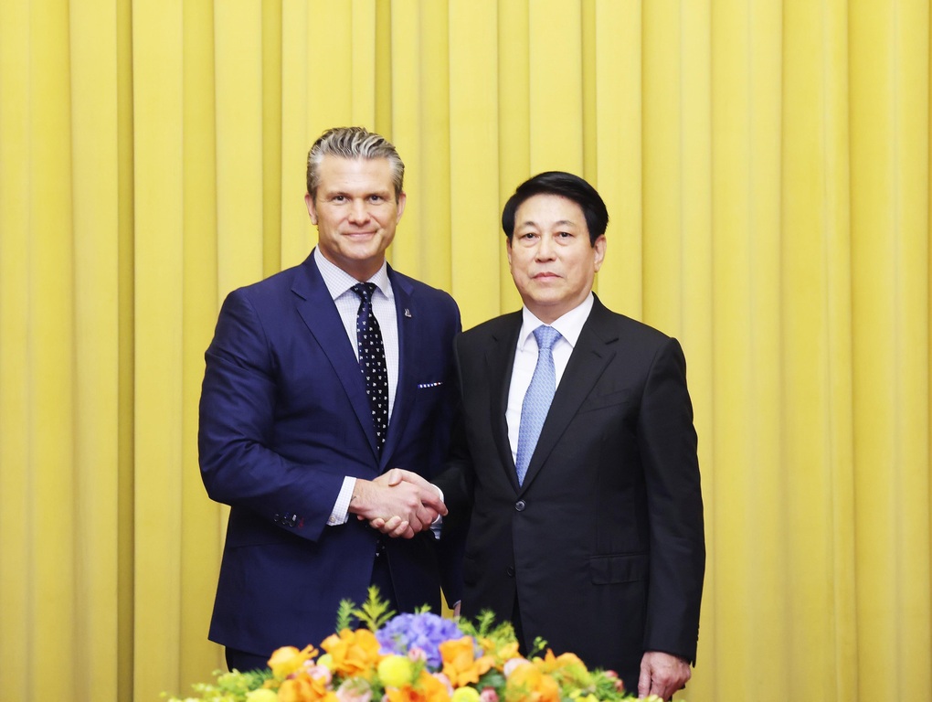 Chủ tịch nước Lương Cường tiếp Bộ trưởng Bộ Chiến tranh Mỹ - 1 Chủ tịch nước Lương Cường tiếp Bộ trưởng Bộ Chiến tranh Mỹ - 1