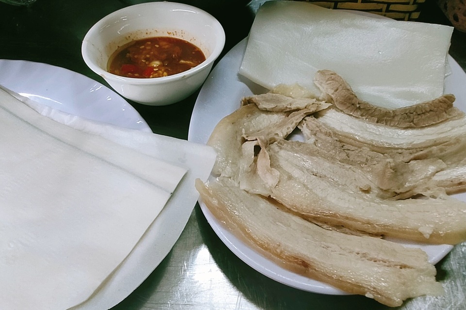 Ghé xứ Đà thành, nhớ thương mãi món bánh tráng cuốn thịt heo - 2 Ghé xứ Đà thành, nhớ thương mãi món bánh tráng cuốn thịt heo - 2
