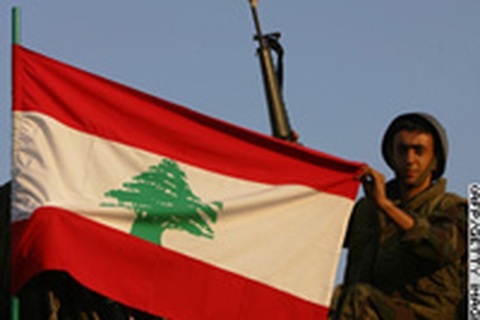 Người dân hoan nghênh quân đội Libăng