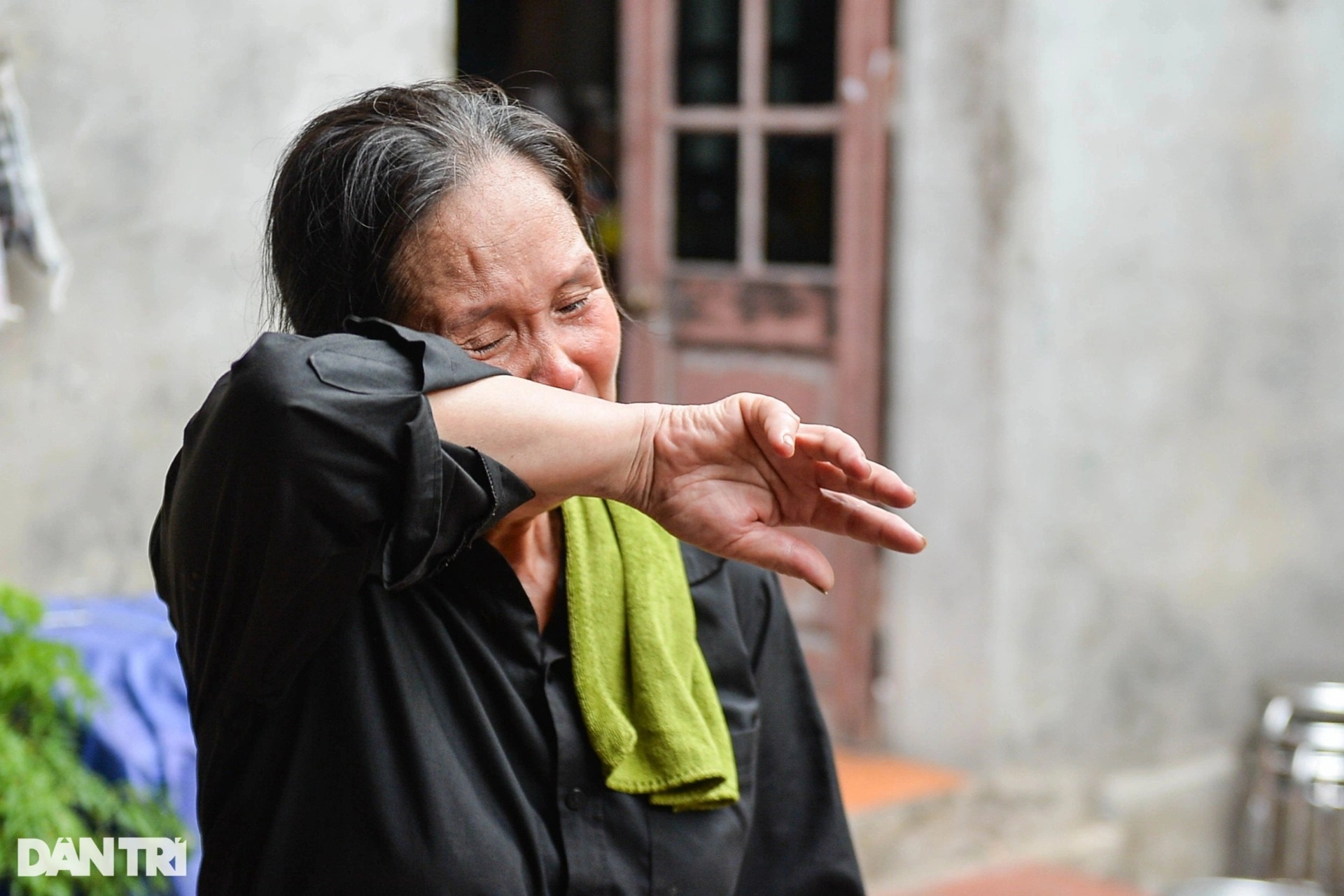 Vụ 4 mẹ con tử vong do tai nạn ở Hà Nội: Tiếng khóc xót thương từ tang gia