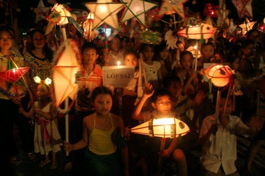 Muôn vẻ sắc màu Trung thu