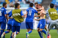 Đá thiếu người, U20 Italia ngược dòng không tưởng trước U20 Zambia