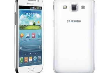 Samsung trình làng smartphone tầm trung dùng chip lõi tứ 