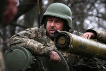 Ukraine dự đoán Nga đánh lớn sau ngày 15/2