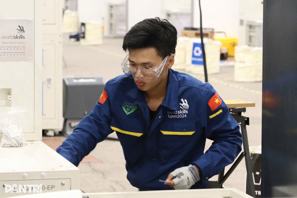 Buổi đầu thi kỹ năng nghề thế giới: Thí sinh Việt Nam khởi đầu thuận lợi - 3 Buổi đầu thi kỹ năng nghề thế giới: Thí sinh Việt Nam khởi đầu thuận lợi - 3