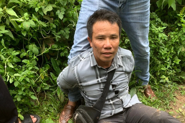 Gã trai bị bắt khi đang vận chuyển 3 bánh heroin