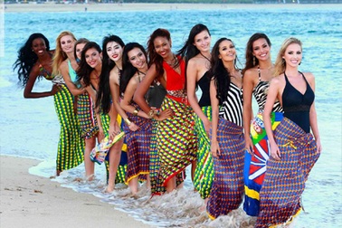 Người đẹp Hoa hậu Thế giới khoe sắc trước biển