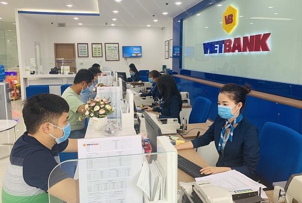 Khách hàng được ưu đãi lãi suất chỉ từ 7%/năm tại Vietbank - 2 Khách hàng được ưu đãi lãi suất chỉ từ 7%/năm tại Vietbank - 2