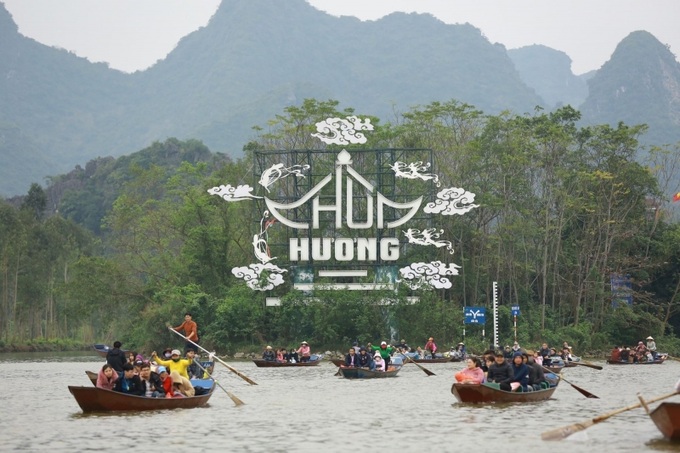 Chùa Hương.