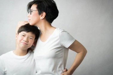 "Uốn lưỡi bảy lần" khi trò chuyện với teen về chủ đề khó nói