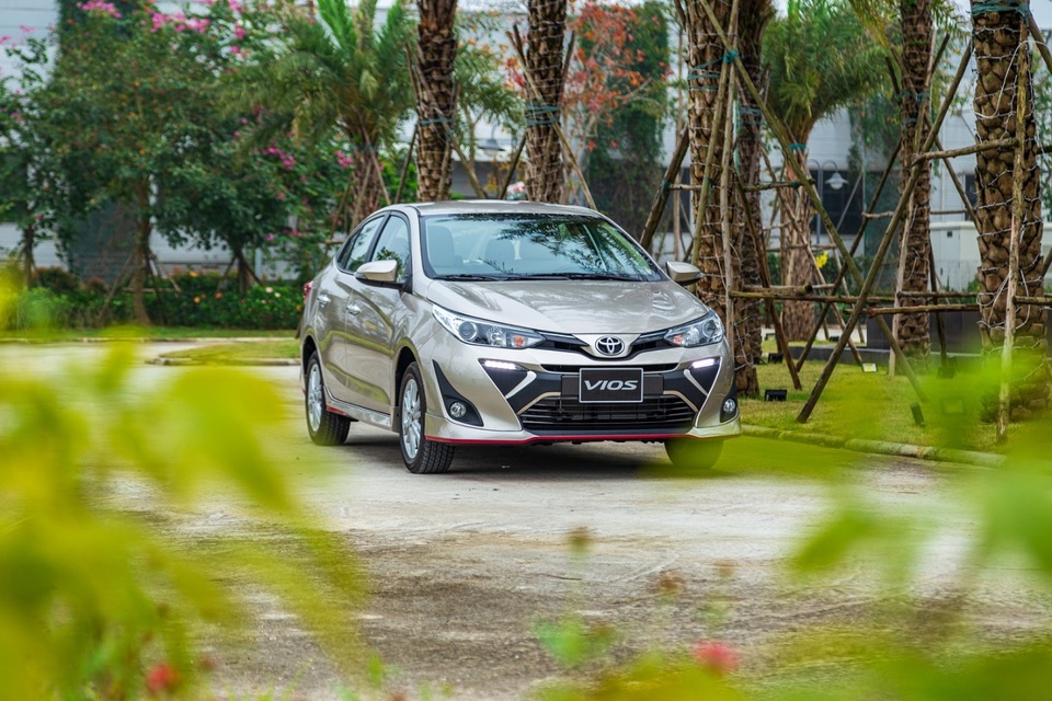 Vượt qua “sóng gió”, doanh số Toyota Vios vẫn tăng theo chiều thẳng đứng - 2