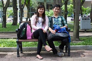 Cặp đôi Sài Gòn lên Facebook nước ngoài hút 200.000 "like”