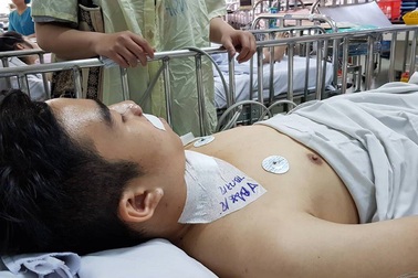 Chê đồ cúng “bèo”, kẻ giật cô hồn đâm gia chủ thủng khí quản