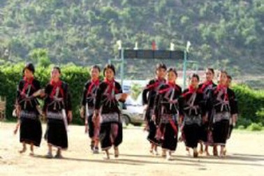 341 tỷ đồng hỗ trợ giáo dục cho các dân tộc ít người 