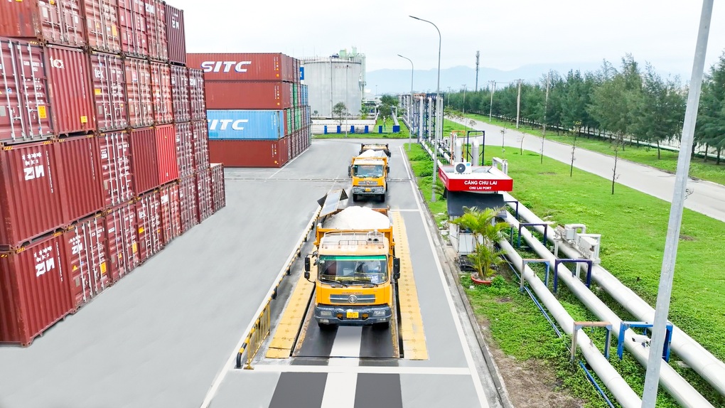 Cảng Chu Lai đón tàu lớn và nâng cao hiệu suất khai thác hàng rời - 4 Cảng Chu Lai đón tàu lớn và nâng cao hiệu suất khai thác hàng rời - 4