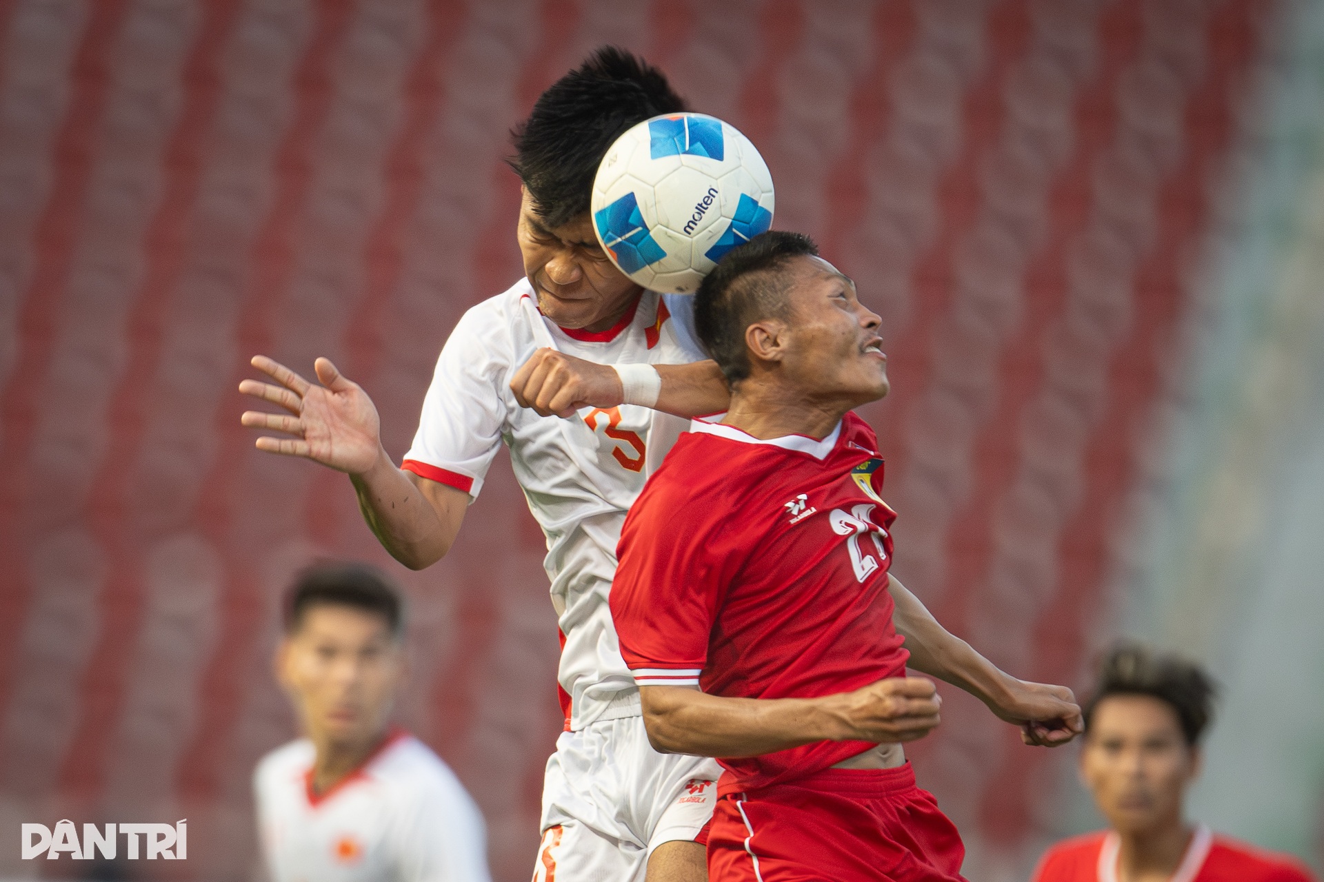 Ögonblicket då Dinh Bac strålade och hjälpte U22 Vietnam att slå U22 Laos - 9
