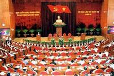 "Công khai đảng viên ứng cử vào BCH Trung ương trên báo" 