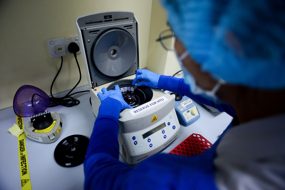 TPHCM xét nghiệm SARS-CoV-2 có thu phí: Mức giá chưa phù hợp thực tế? - 4 TPHCM xét nghiệm SARS-CoV-2 có thu phí: Mức giá chưa phù hợp thực tế? - 4