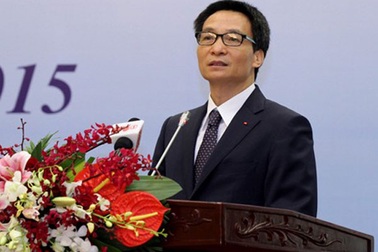 Phó Thủ tướng Vũ Đức Đam: Giảm tải bệnh viện không chỉ bằng tiền