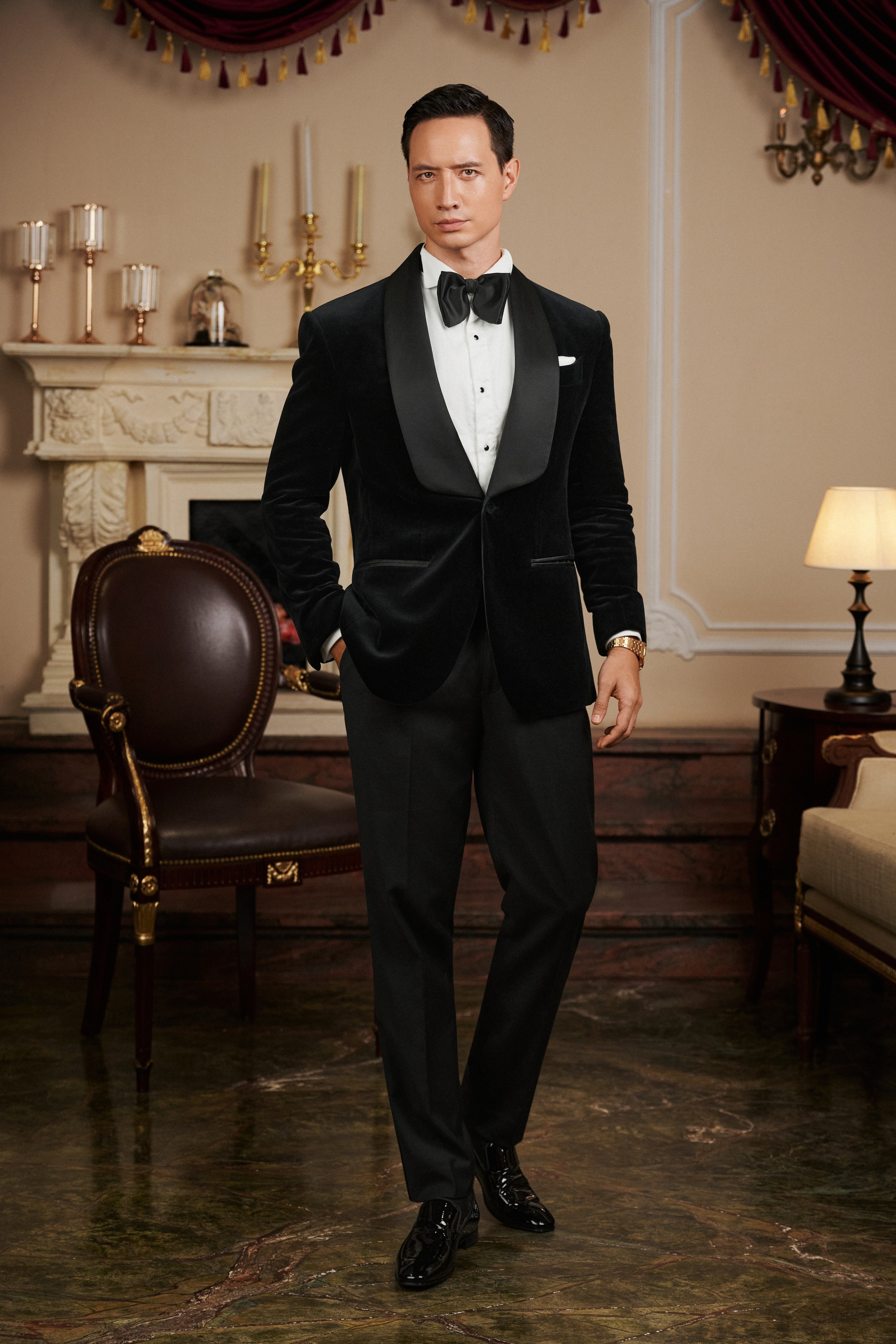 Kim Lý diện suit khoe vẻ lịch lãm ngày đầu năm mới - 5 Kim Lý diện suit khoe vẻ lịch lãm ngày đầu năm mới - 5