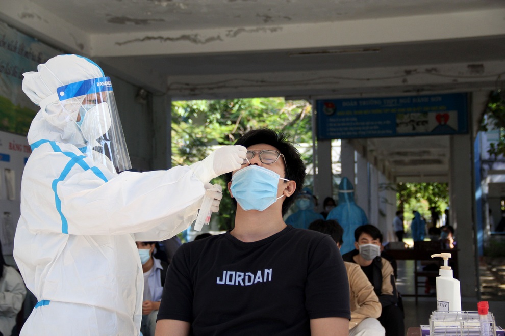 Đà Nẵng: 39 thí sinh liên quan Covid-19 sẽ được đưa đón đến nơi dự thi - 6 Đà Nẵng: 39 thí sinh liên quan Covid-19 sẽ được đưa đón đến nơi dự thi - 6
