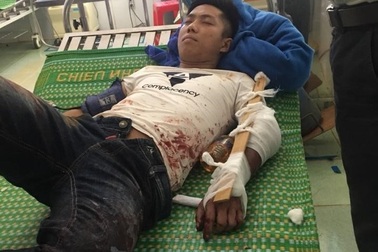 Hai nhóm giang hồ dùng dao, súng giải quyết mâu thuẫn