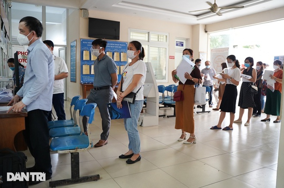 Hà Nội thay đổi giấy đi đường, doanh nghiệp lại một phen nháo nhào - 1 Hà Nội thay đổi giấy đi đường, doanh nghiệp lại một phen nháo nhào - 1