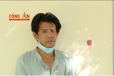 Vừa khỏi Covid-19 liền thuê người mua ma túy