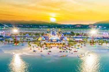 Vân Đồn Wonder Summer - chuỗi nhạc hội đậm sắc màu biển chào hè 2024