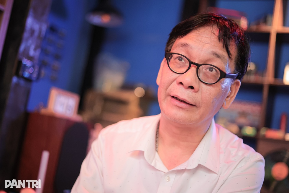 NSƯT Đức Khuê U60: Đời tư kín tiếng, từng vượt qua sóng gió hôn nhân - 4 NSƯT Đức Khuê U60: Đời tư kín tiếng, từng vượt qua sóng gió hôn nhân - 4