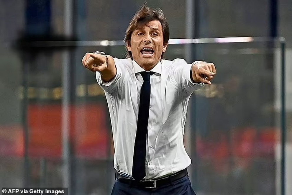 Báo giới Anh: HLV Conte có thể dẫn dắt Tottenham vào hôm nay - 1 Báo giới Anh: HLV Conte có thể dẫn dắt Tottenham vào hôm nay - 1