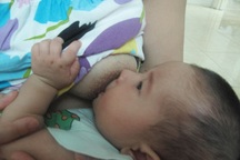 Thai phụ luôn mang theo sữa công thức khi đi đẻ