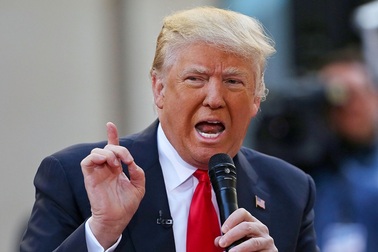 Mệnh lệnh bất thường của ông Trump trong ngày nhậm chức