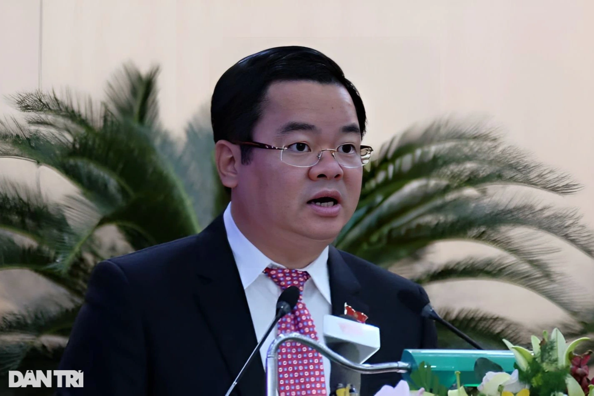 Bãi nhiệm Phó Chủ tịch HĐND TP Đà Nẵng đối với ông Lê Minh Trung - 2 Bãi nhiệm Phó Chủ tịch HĐND TP Đà Nẵng đối với ông Lê Minh Trung - 2