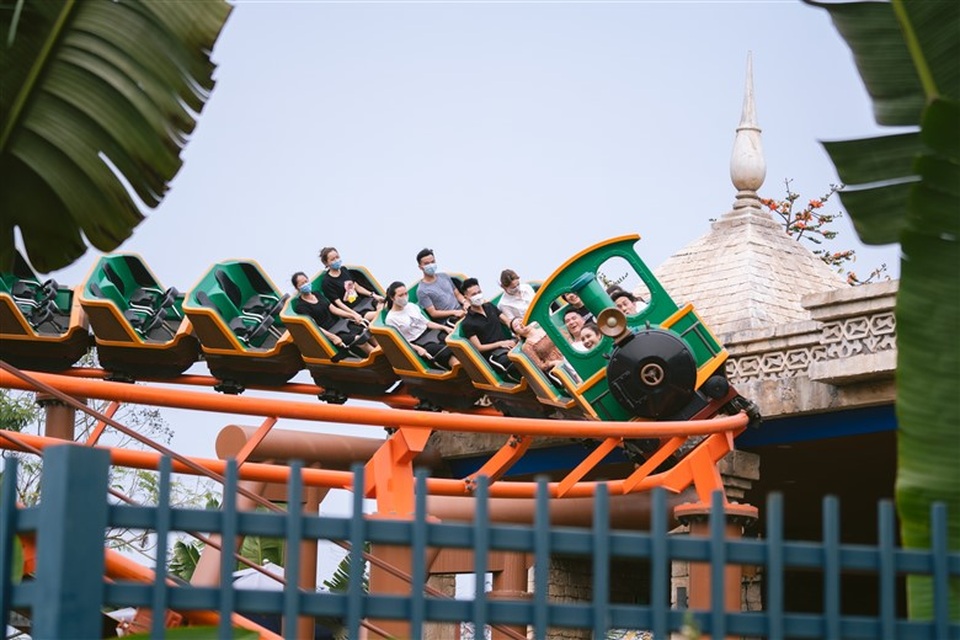 Sun World Halong Complex tung combo dịp 30/4: chơi 3 công viên chỉ với 600.000 đồng - 1 Sun World Halong Complex tung combo dịp 30/4: chơi 3 công viên chỉ với 600.000 đồng - 1