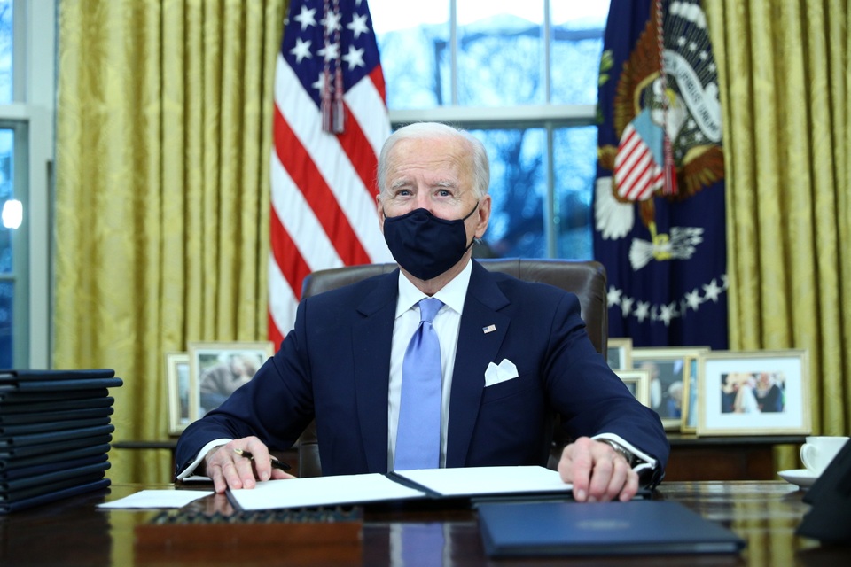 Ẩn ý của ông Biden qua cách bố trí căn phòng đầu não ở Nhà Trắng - 8 Ẩn ý của ông Biden qua cách bố trí căn phòng đầu não ở Nhà Trắng - 8