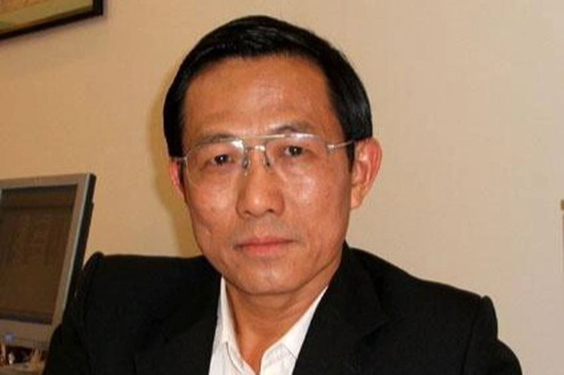 Đề nghị triệu tập cựu Thứ trưởng Bộ Y tế Cao Minh Quang tới tòa - 1 Đề nghị triệu tập cựu Thứ trưởng Bộ Y tế Cao Minh Quang tới tòa - 1