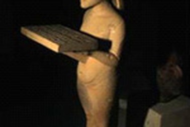 Pharaoh của Ai Cập bị ái nam ái nữ