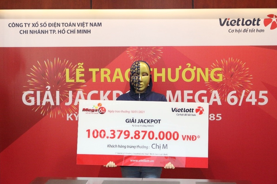 Vé số trúng độc đắc khủng hơn 70 tỷ đồng phát hành ở Cần Thơ - 2 Vé số trúng độc đắc khủng hơn 70 tỷ đồng phát hành ở Cần Thơ - 2