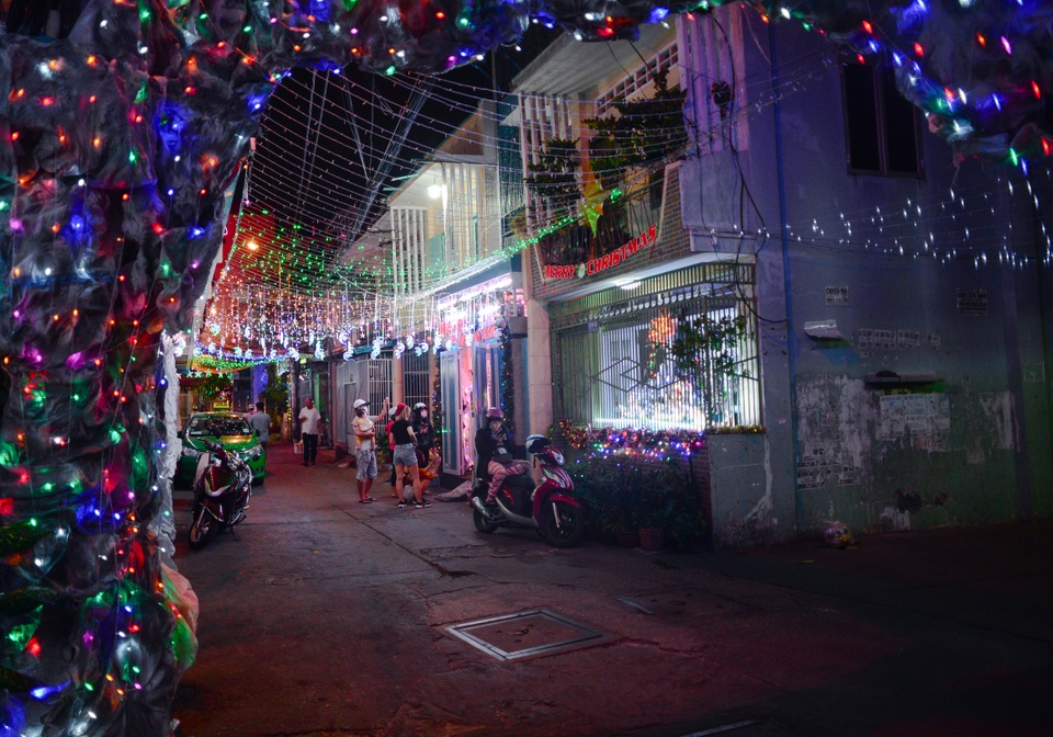 Xóm đạo Sài Gòn.jpg Xóm đạo Sài Gòn.jpg