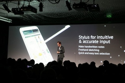 Asus ra mắt Fonepad Note, Transformer Book Trio hoàn toàn mới