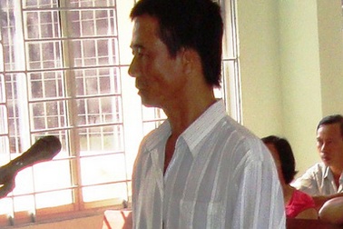 Hiếp bà già 68 tuổi, lĩnh án… treo 